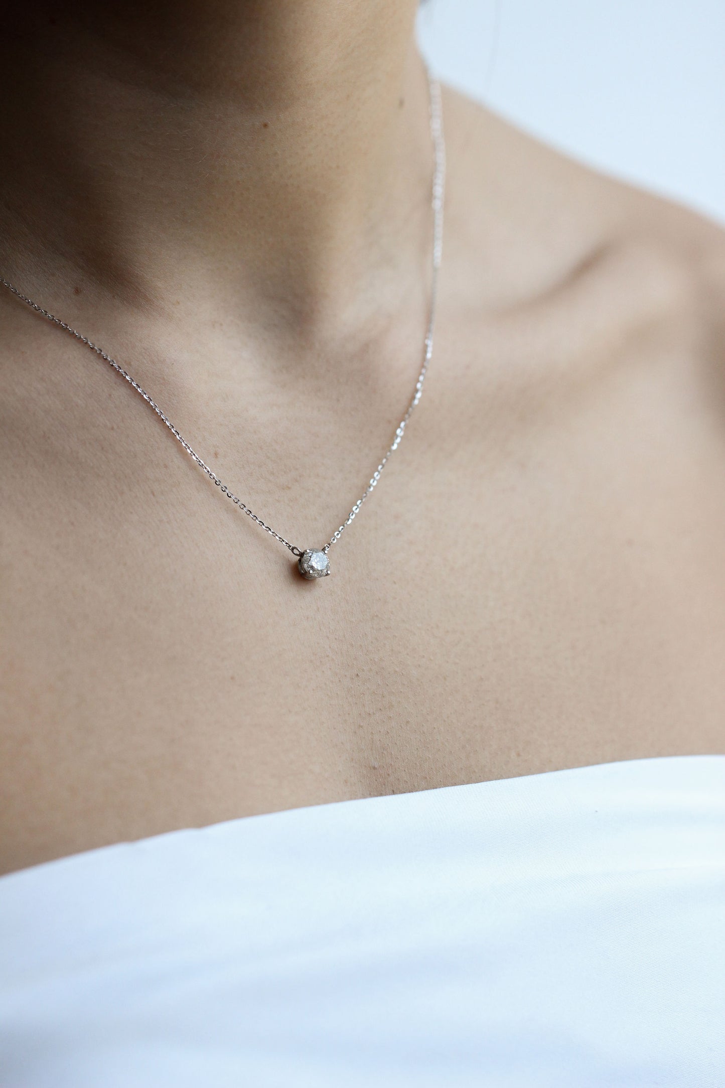 Dije de Diamante Redondo