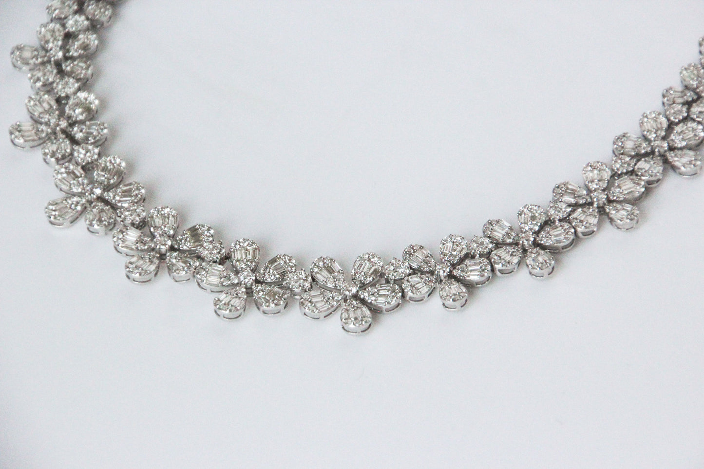 Collar Flores de Diamantes
